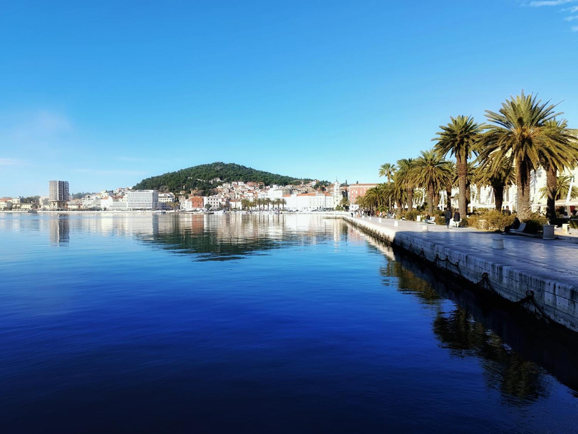 Apartment With Terrace And Free Parking - Beach Nearby Split Exteriör bild