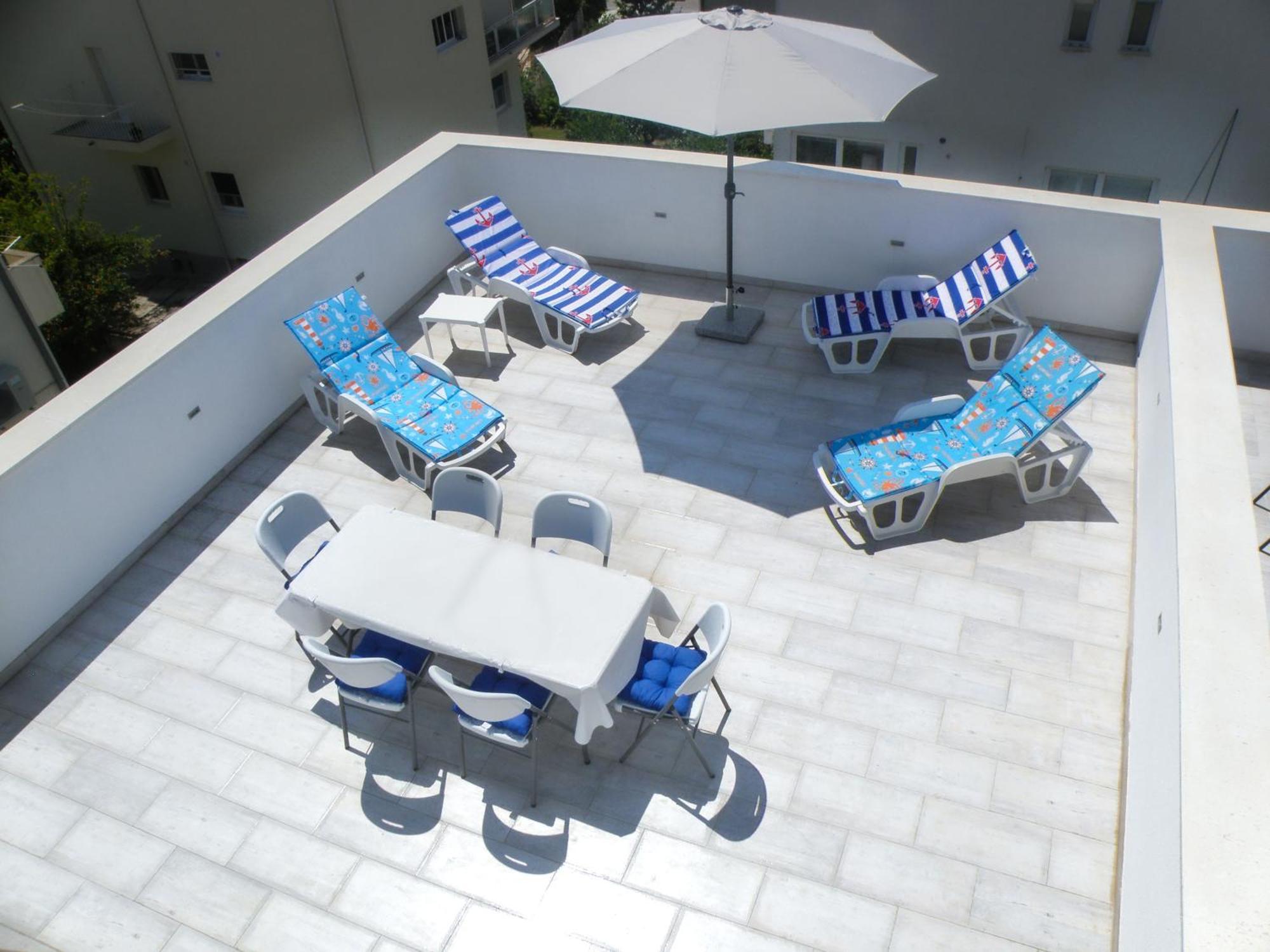 Apartment With Terrace And Free Parking - Beach Nearby Split Exteriör bild